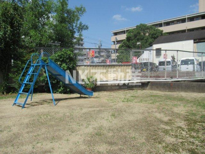 【その他】 | デュエリングナガト（瓢箪山賃貸） | 敷地内に公園があります