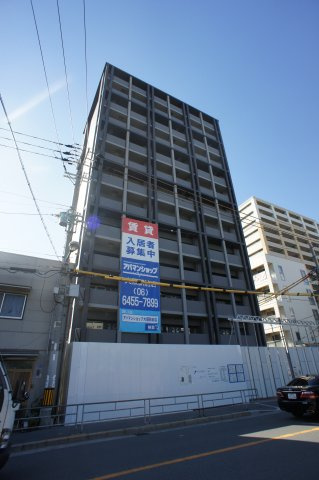 プール・トゥジュール梅田ウエスト