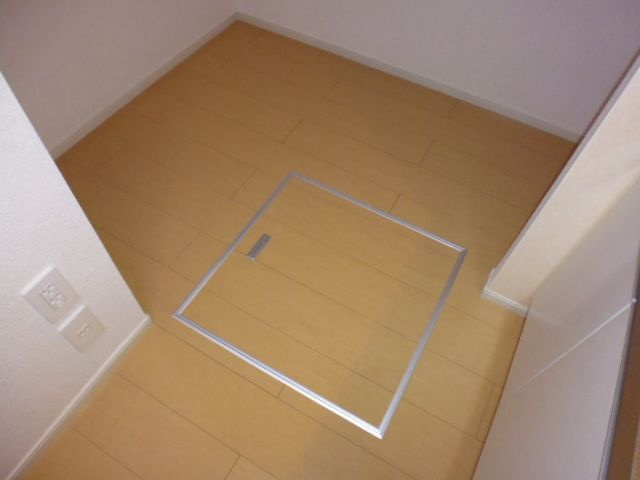 ヌウボーブローテの収納|床下収納