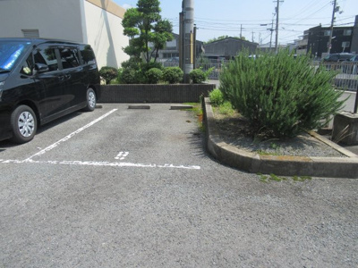 【駐車場】 | デュエリングナガト | 空きはご確認ください