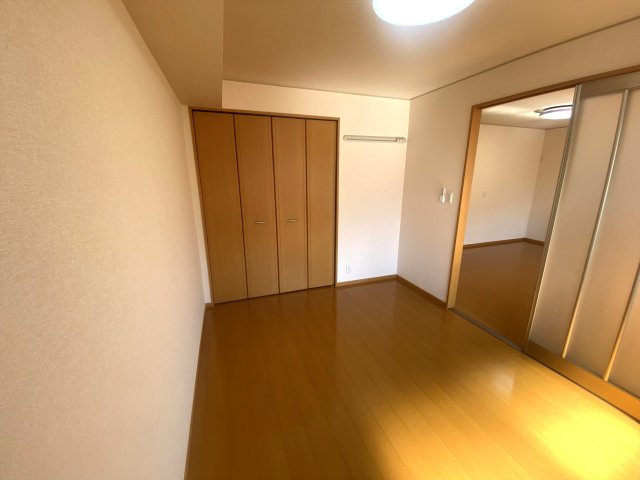 クレール友松の寝室