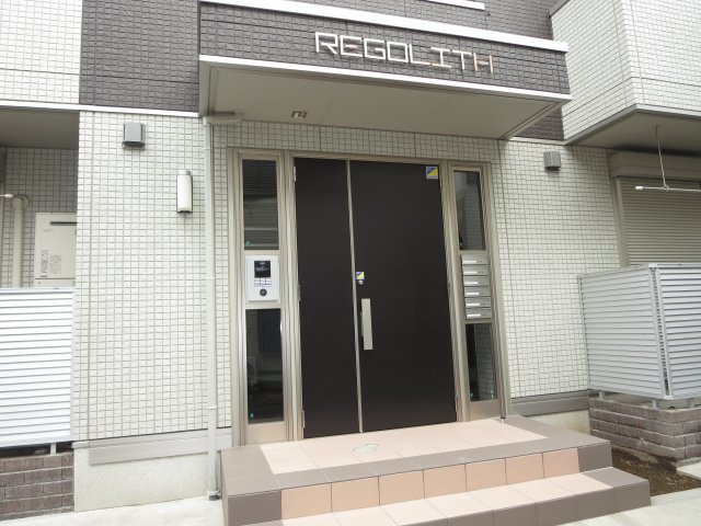 REGOLITHのエントランス