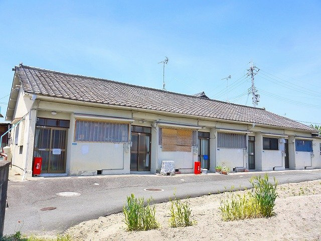 城貸家（六条1丁目）の外観|落ち着いた雰囲気の外観です