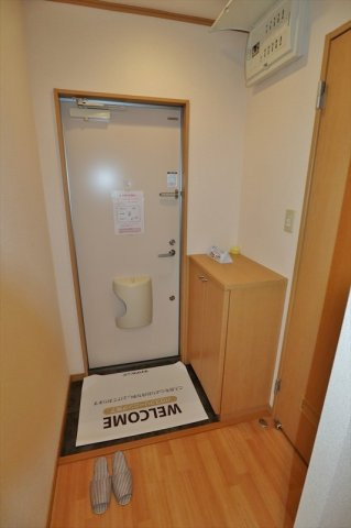 リースランド三永A　A-5の玄関