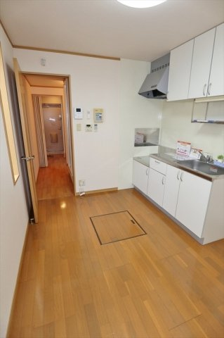 リースランド三永A　A-5の居間・リビング