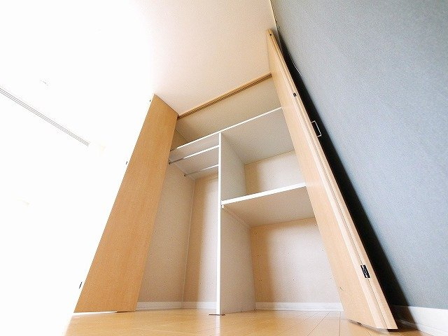 クレストヒルズの収納|小物を収納するのに便利です