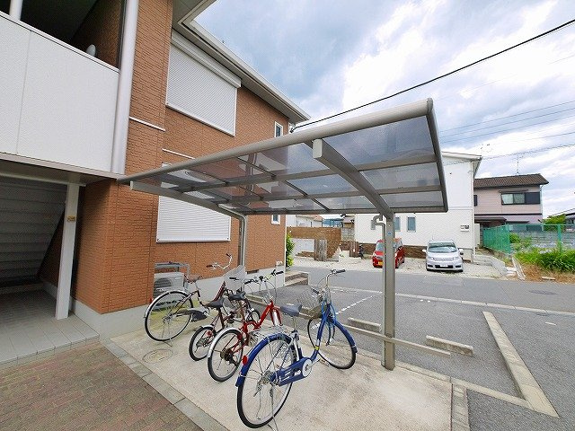 クレストヒルズのその他共用部分|自転車置き場