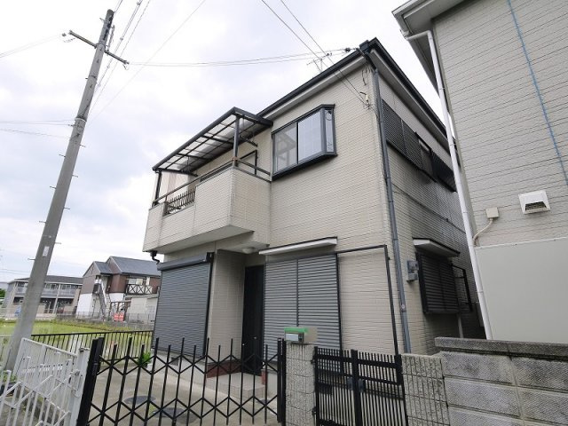 八条町一戸建の外観|キレイな外観です。