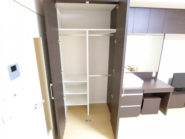 レオネクストCREA東館の収納