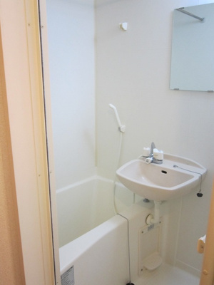 【浴室】 | オークヒルズC | 浴室乾燥機付きです