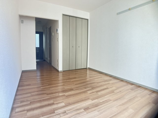 アーバンパレスの洋室