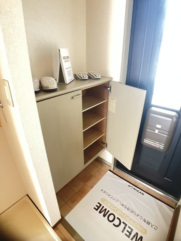 アーバンパレスの玄関