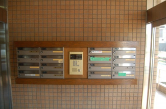 【エントランス】 | オートロック完備の安心なエントランスです。