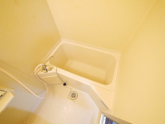 プロシードの浴室|コンパクトで使いやすいお風呂です