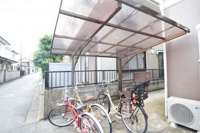 エミネンス夏見台のその他共用部分|敷地内に駐輪場あります