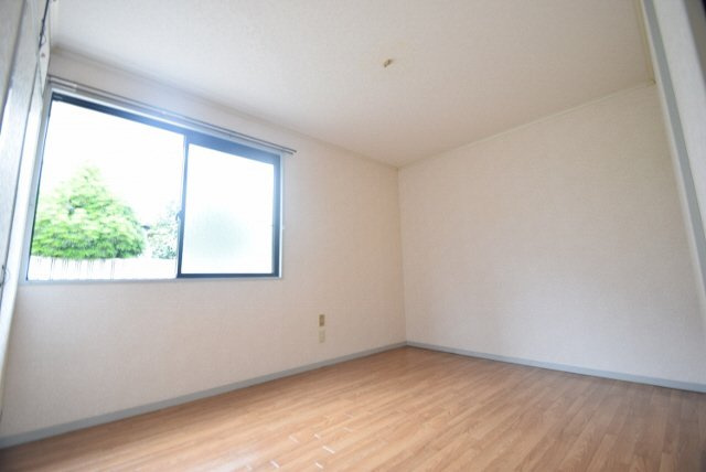 エミネンス夏見台の寝室|ゆとりの広さです