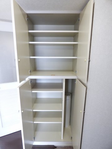 【収納】 | ダイタ若松町マンション