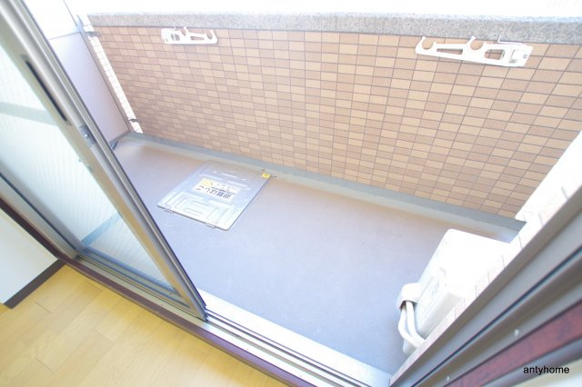 アーバネックス梅田東　仲介手数料無料のバルコニー