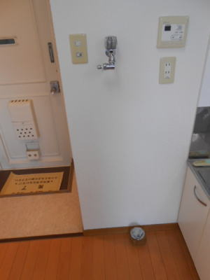 【設備】 | 小町ビル | 洗濯機置場