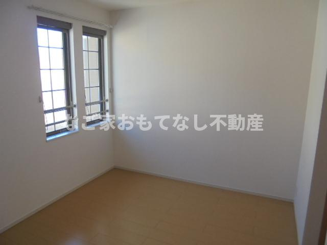 【寝室】 | パラッツォ花咲