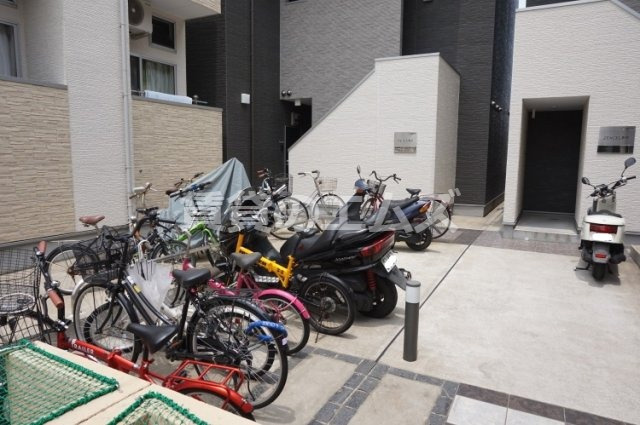 【その他共用部分】 | ソレイユ竹下 | ソレイユ竹下の駐輪場
