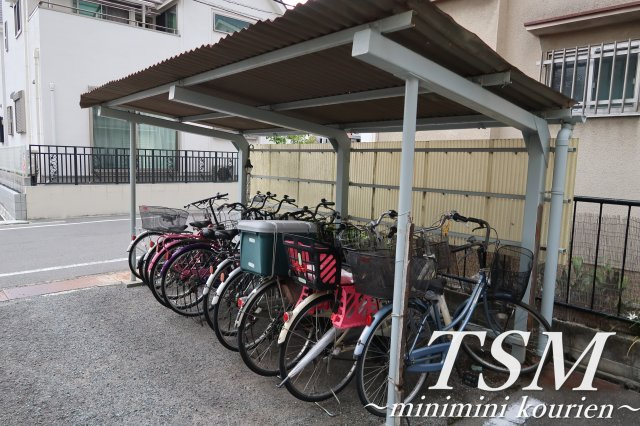 にしまちハイツのその他共用部分|敷地内駐輪場