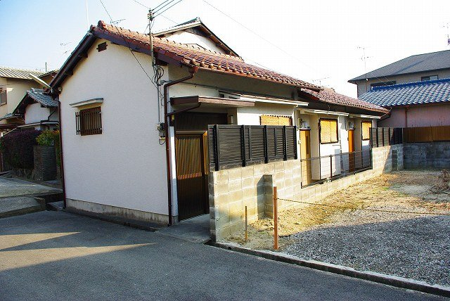 ハイツ篠原の外観