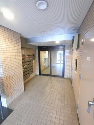【エントランス】 | ロイヤルシャトー宮前平
