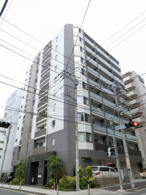 【外観】 | プレシス横濱関内パークアベニュー | 角部屋・専用庭付のため開放感有。小さなお子様がいても安心な1階住戸です♪