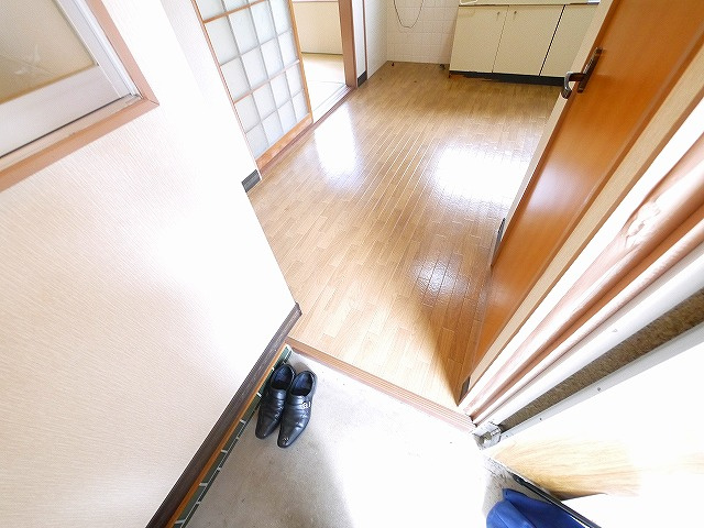 藤川荘の玄関
