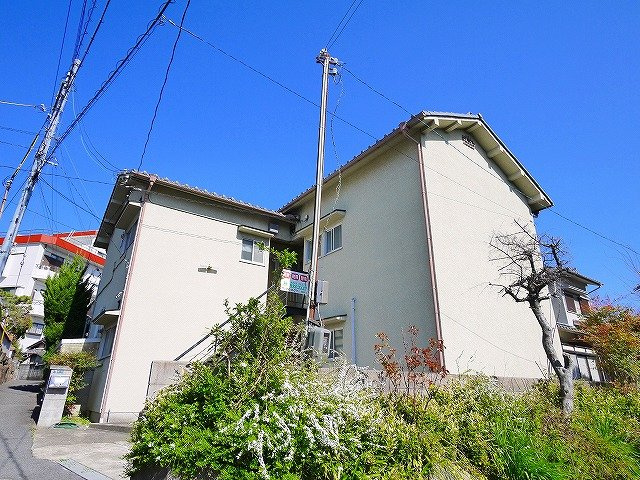 藤川荘の外観|おしゃれな外観です