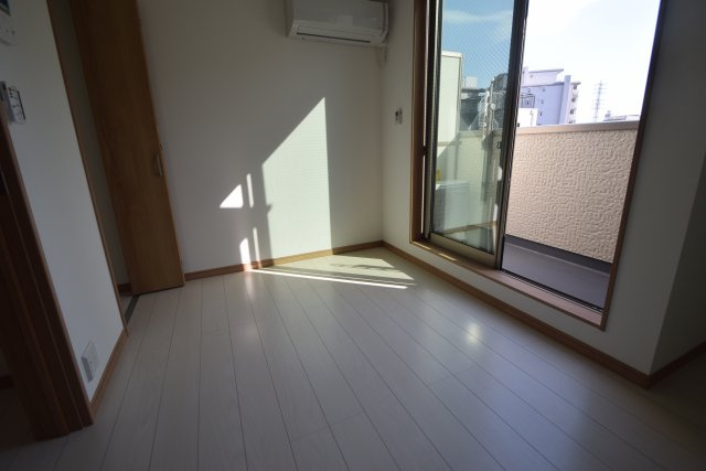 moe-leaの居間・リビング|洋室です