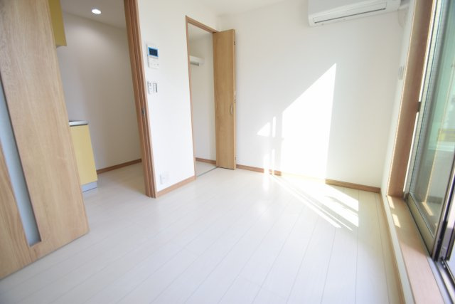 moe-leaの子供部屋|洋室です