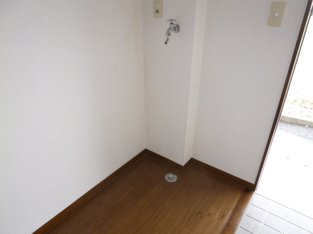 プリムベールのその他|洗濯機置き場