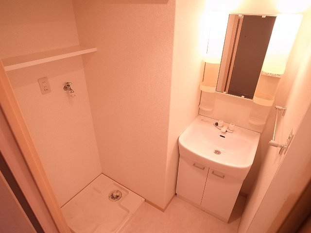 シエル薬院の独立洗面台|シエル薬院（1LDK）洗面所