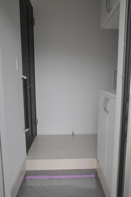 【玄関】 | ラフェリエ