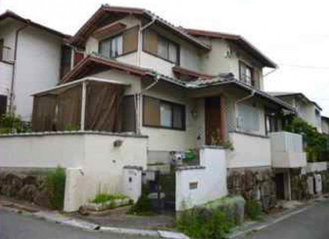 箕面市稲２丁目　中古一戸建