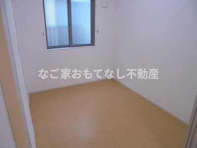 【寝室】 | トゥインクル