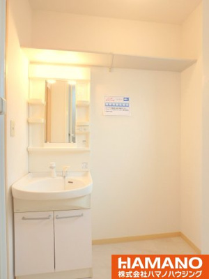 【洗面所】 | アベニューⅡ | 広い洗面スペース