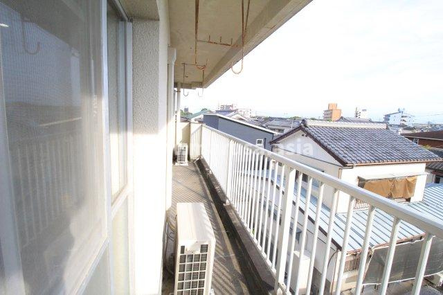高洲マンションのバルコニー