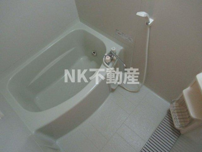 【浴室】 | メゾンニュー池島（東花園賃貸） | お風呂で日々の疲れを落としましょう