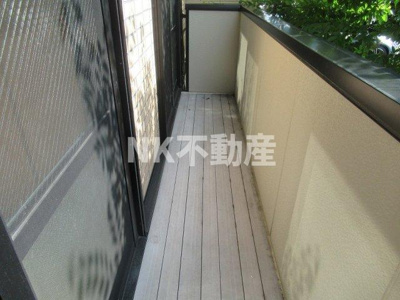 【バルコニー】 | メゾンニュー池島（東花園賃貸） | お洗濯にも便利なバルコニー付き