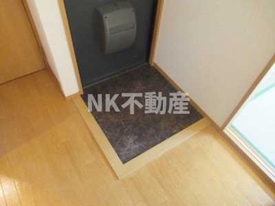 【玄関】 | メゾンニュー池島（東花園賃貸） | きれいな玄関です