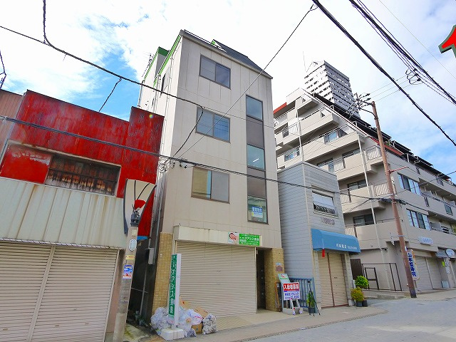 ハイネス桜井の外観