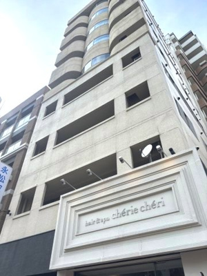 【外観】 | 山手幹線沿いの１階路面店舗事務所