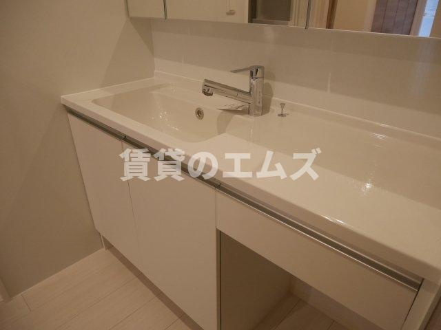【独立洗面台】 | Ｄ－ｒｏｏｍ博多駅南　弐番館 | Ｄ－ｒｏｏｍ博多駅南　弐番館のシャンプードレッサー