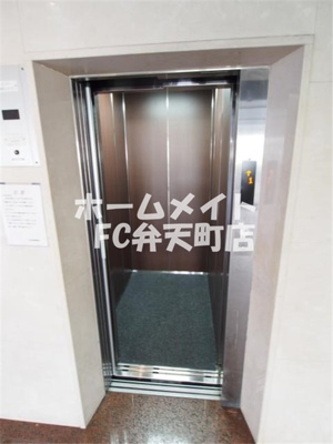 【その他共用部分】 | 日本水研弁天町ビル | エレベーターがあります