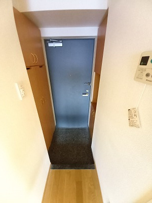 【玄関】 | ルーブル中延弐番館