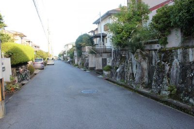 【前面道路含む現地写真】 | 大津市水明2丁目16-15　中古戸建