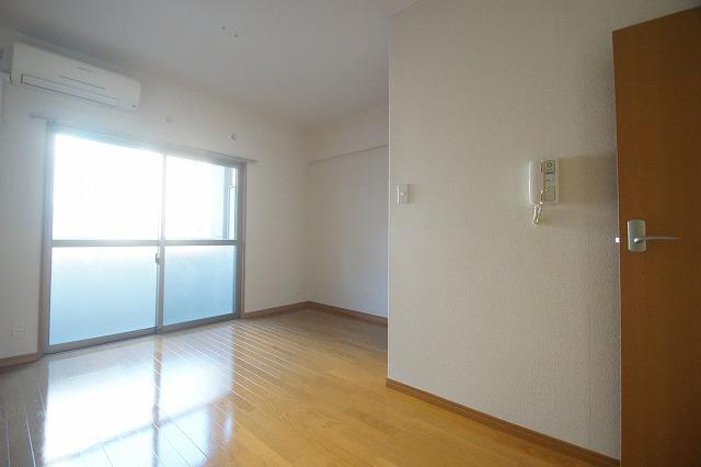 プレッソ天神の洋室|プレッソ天神(1K）